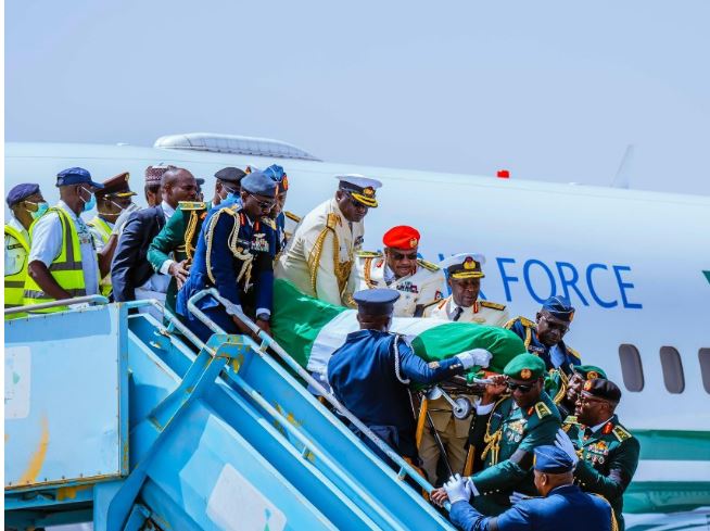 Former President Muhammadu Buhari’s body leaves for Daura