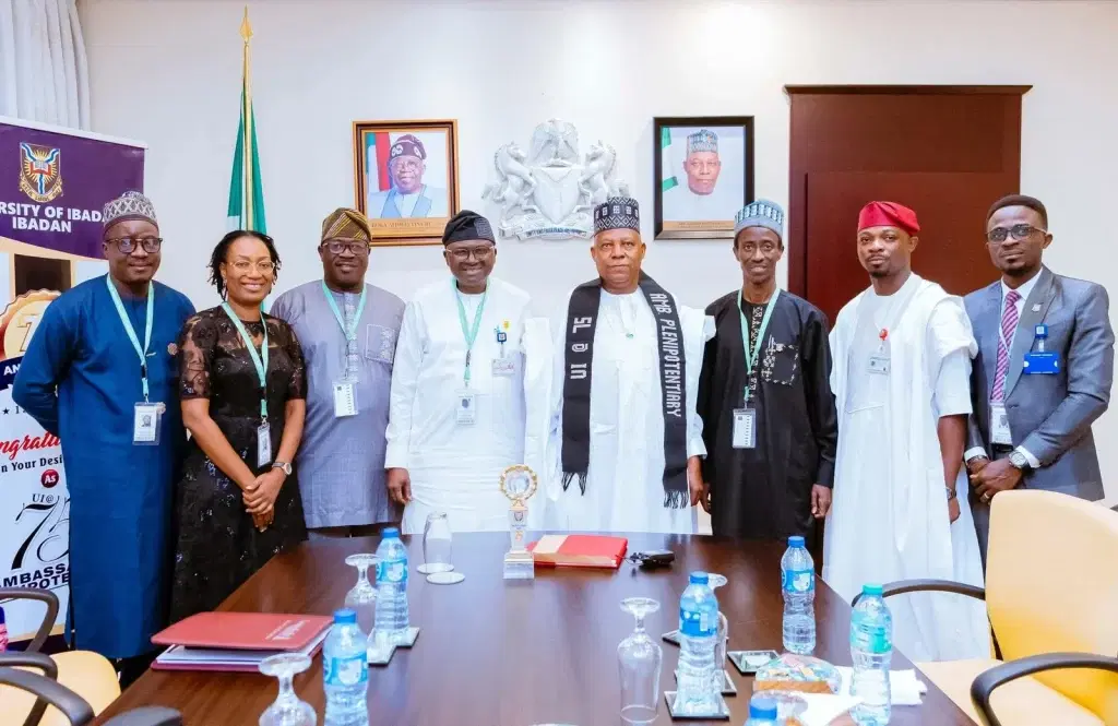 FG reaffirms commitment to education reform