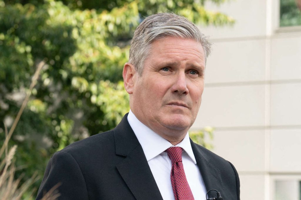 Sue Gray: I’m in control, says Starmer after pay leaks