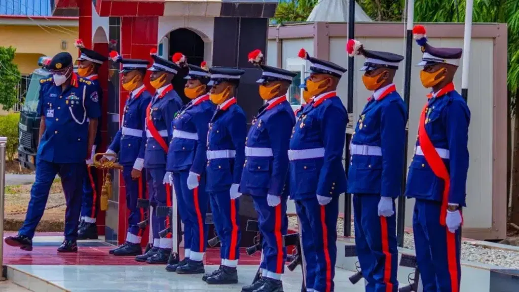 FG suspends online application recruitment into paramilitary services