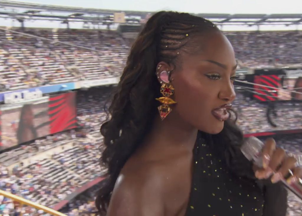 Video: Tems performs ‘Love Me Jeje’ at Club World Cup halftime show