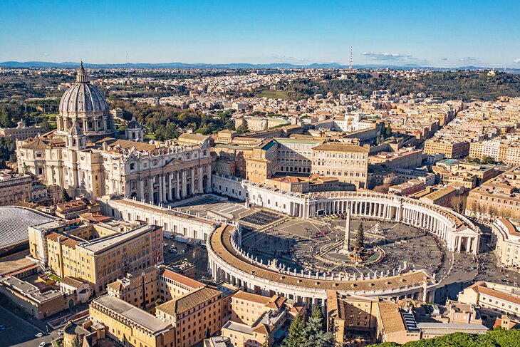 Vatican sees boost in real estate profit
