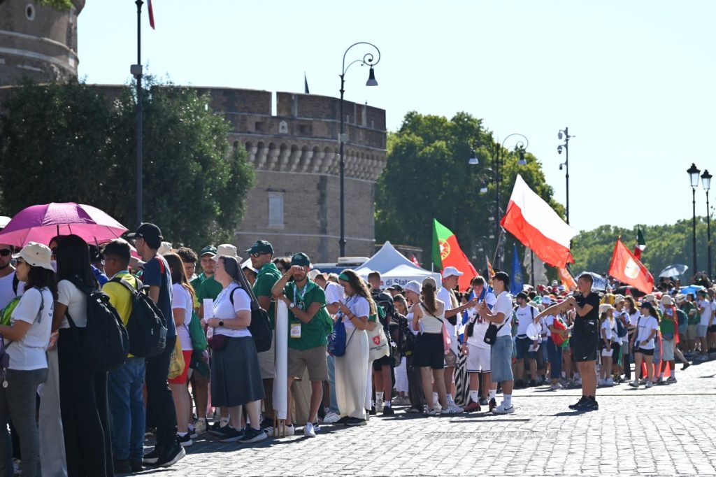 Over a million young Catholics expected for Pope Leo vigil