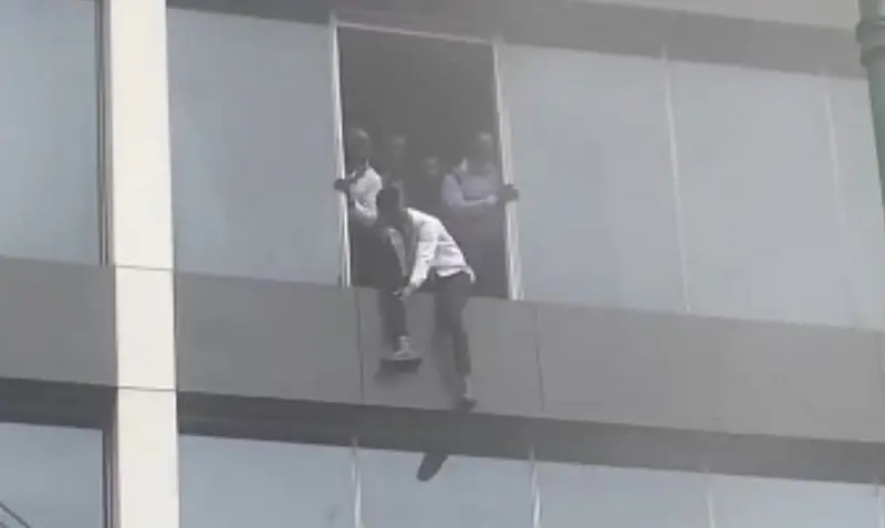 Firefighters rescue nine from burning six-storey building in Lagos