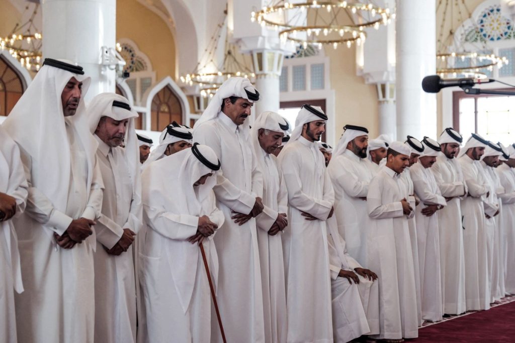 Arab, Muslim leaders to meet in Qatar to denounce Israeli attack