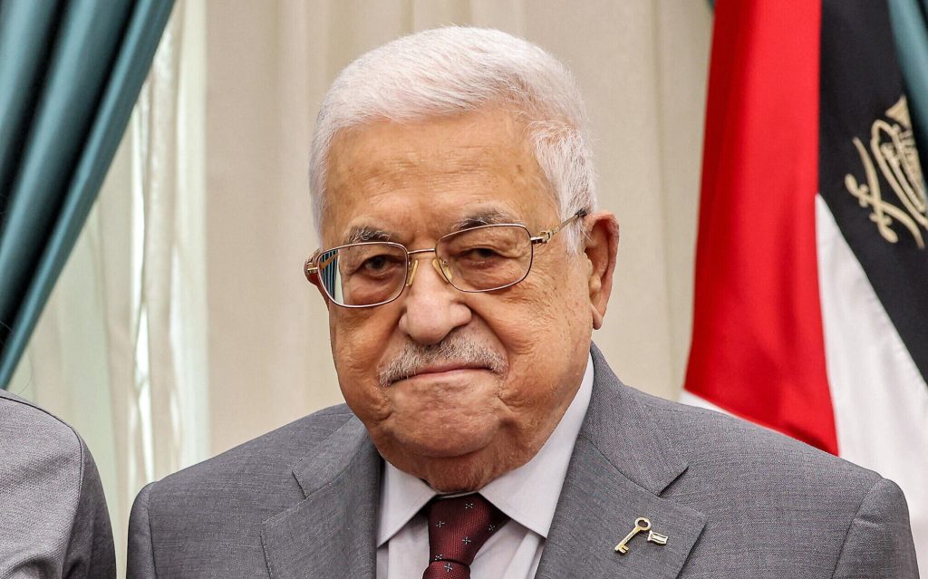 Palestinian president calls for Hamas to surrender weapons
