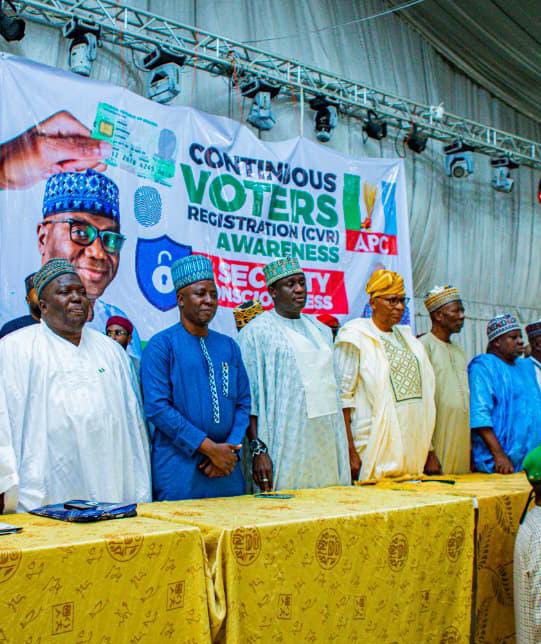 Massive turnouts as Kwara APC sensitizes members on voter registration, security strategies