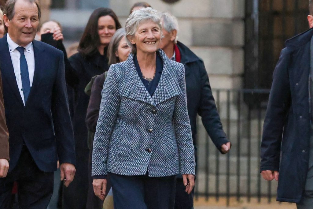 AFP__20251025__79ZK9CQ__v1__MidRes__IrelandPoliticsVote-1024x683.jpg IRELAND-POLITICS-VOTE