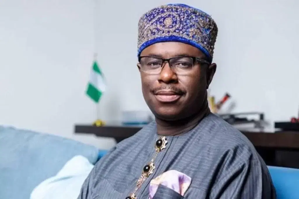 Osinbajo, Nwachukwu, others hail Peterside’s books’ offerings on leadership recruitment