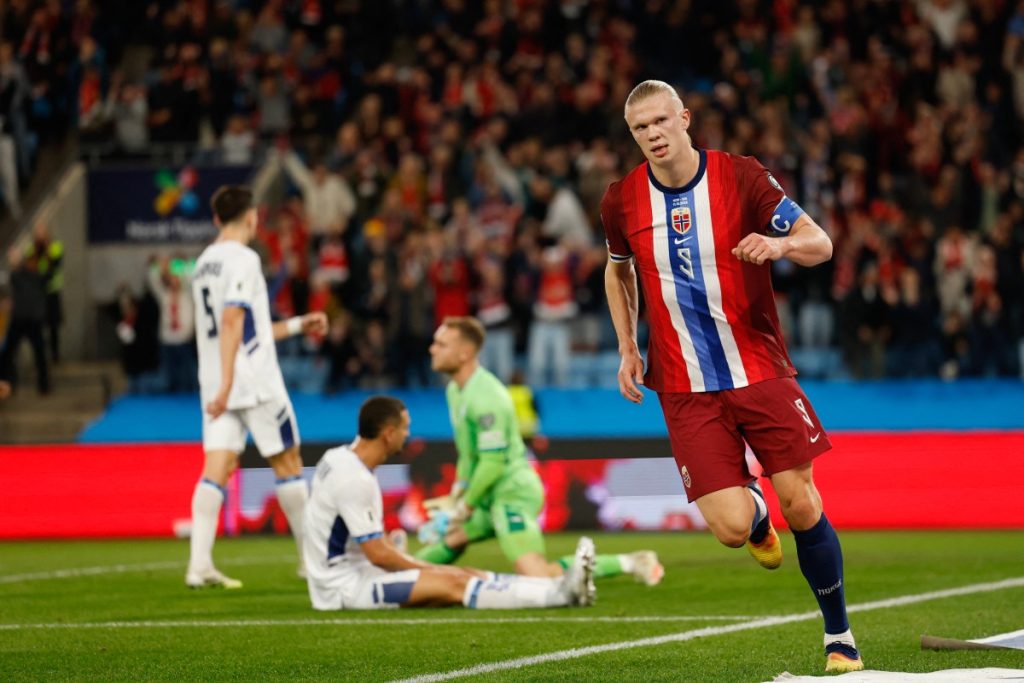 Haaland fires Norway closer to World Cup return in easy win over Israel