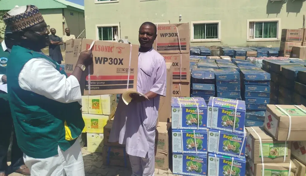 IMG_20251030_141453-2048x1175-1-1024x588.webp.webp Food security: FG distributes inputs to farmers in Plateau