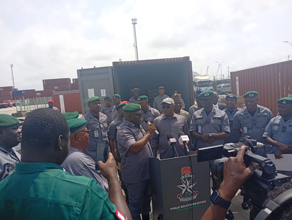 WhatsApp-Image-2025-10-24-at-8.54.51-PM.jpeg PTML customs generates ₦116bn in Q3 2025, hands over ₦200m fake antibiotics to NAFDAC