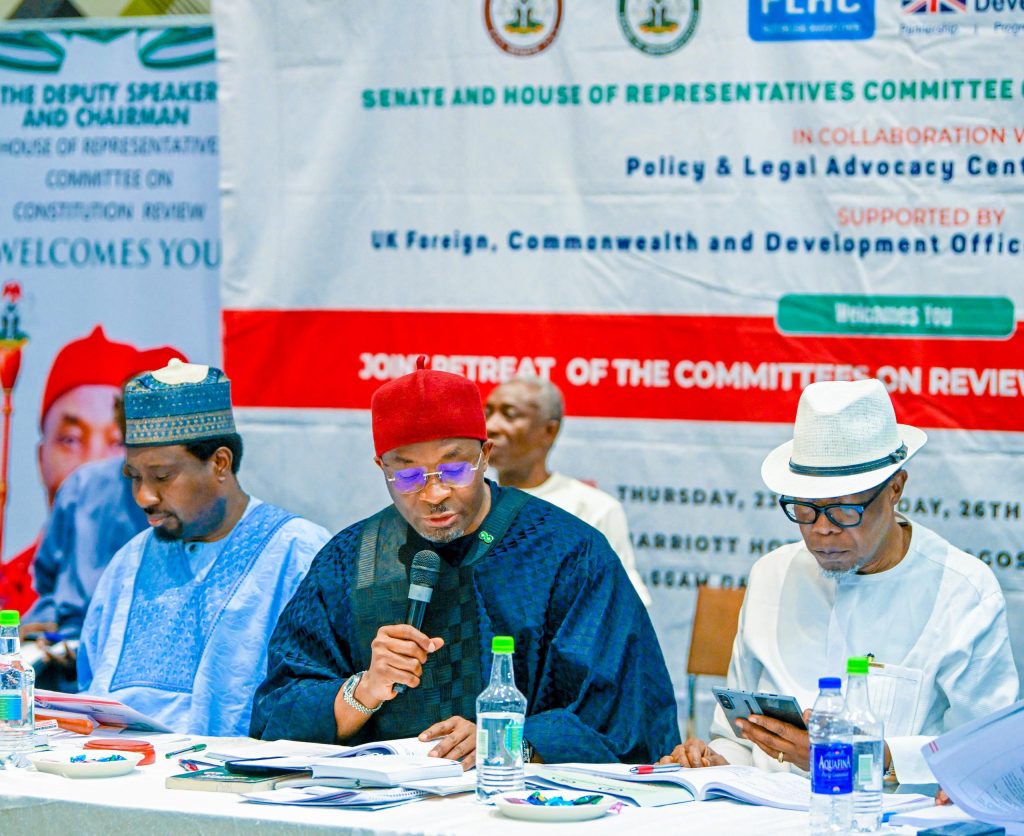 WhatsApp-Image-2025-10-26-at-9.31.44-AM-1-1024x836.jpeg Constitution Review: How Deputy Speaker Kalu’s push secured additional state for South East