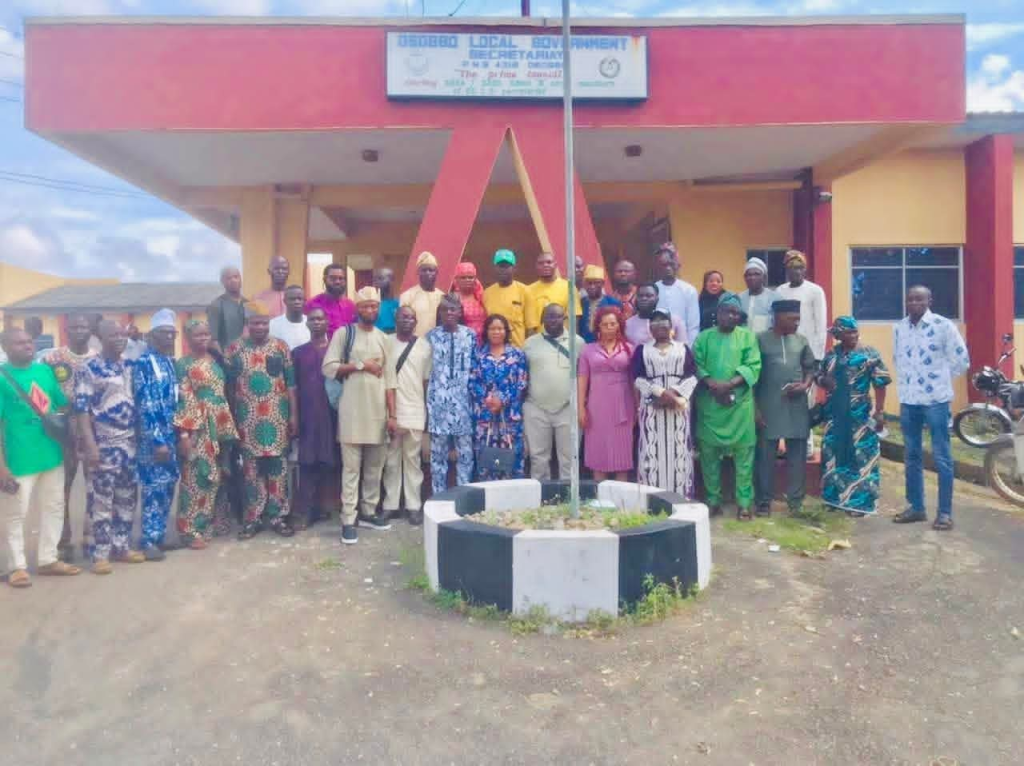 Osun LG crisis: Low turnout as council workers resume duties