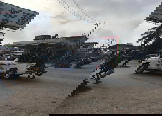 Anambra guber: Residents, commercial vehicle operators defy movement restriction order by police