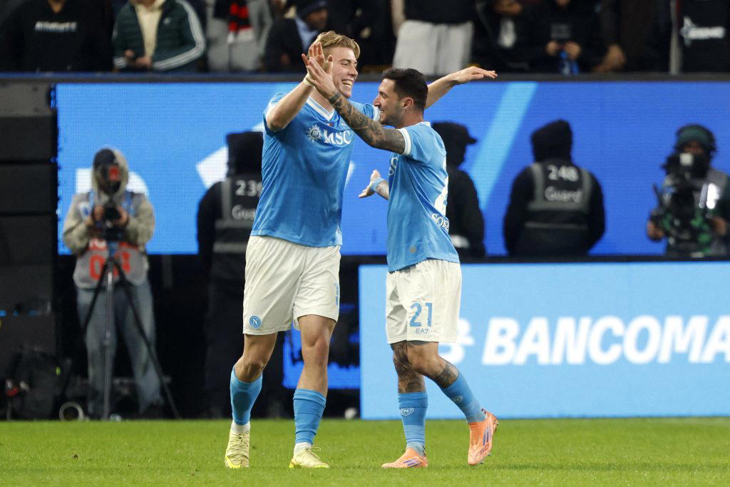 Napoli beat Milan in Italian Super Cup semi-final