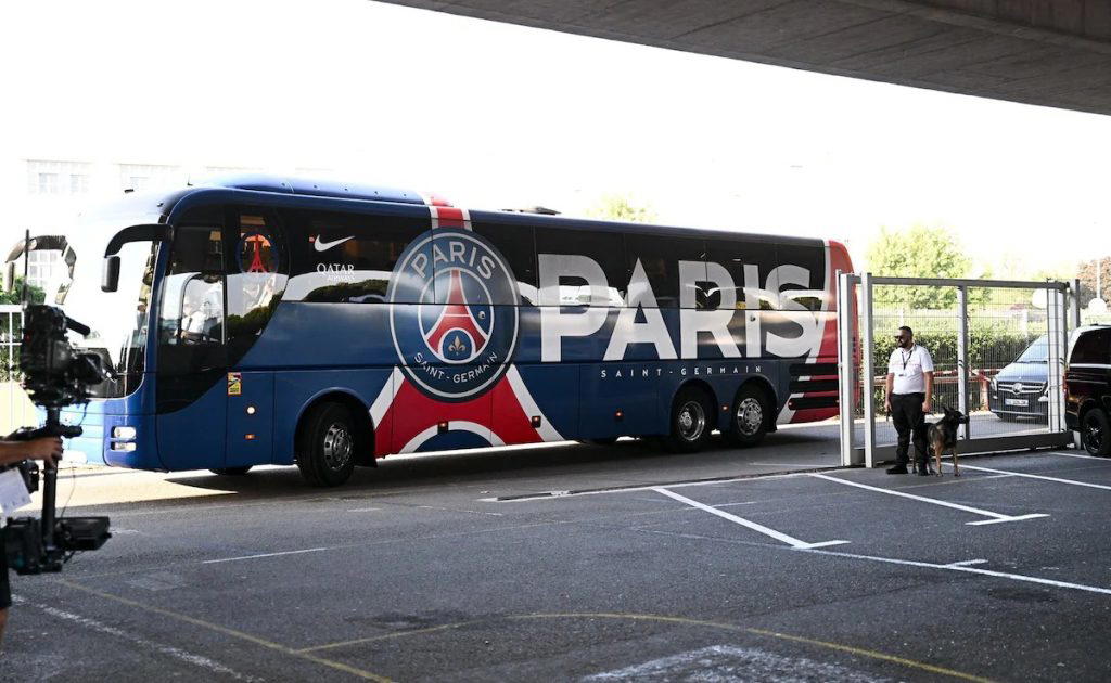 PSG team bus stoned outside Bilbao hotel